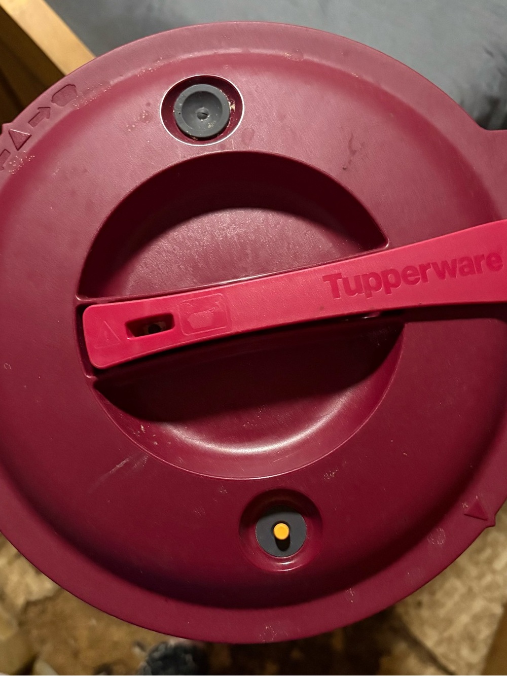 Tupperware Raspberry Red Steam-Seal Lid